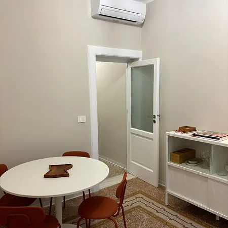 Aparthotel Casa Di Leonardo Elegant&comfort Bari