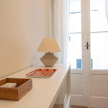 Ξενοδοχείο με διαμερίσματα Casa Di Leonardo Elegant & Comfort Μπάρι