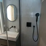Casa Di Leonardo Elegant & Comfort Ξενοδοχείο με διαμερίσματα Μπάρι