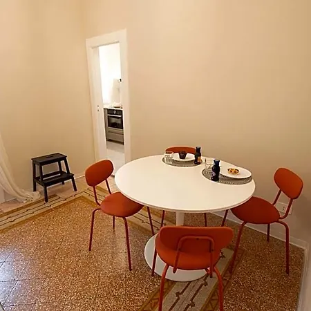 Casa Di Leonardo Elegant & Comfort 3* Bari